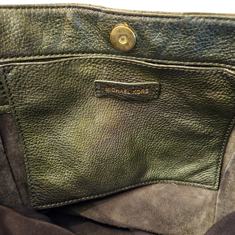 Michael Kors black leather purse - Picture 5 of 6